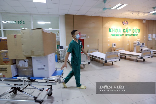 Hình ảnh các bác sĩ lên đường &quot;giải cứu&quot; công dân Việt từ Guinea Xích đạo - Ảnh 1.