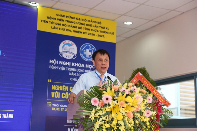 Hơn 500 đại biểu dự Hội nghị khoa học trẻ Bệnh viện T.Ư Huế mở rộng - Ảnh 2.