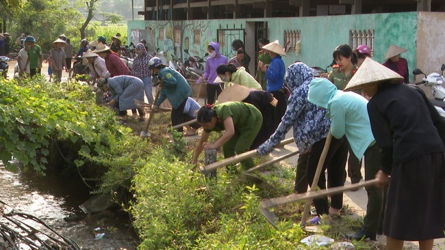 Bài học xây dựng nông thôn mới ở phố núi: Đoàn kết và sức mạnh lòng dân - Ảnh 4.