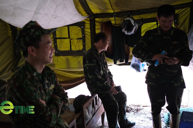 Lạng Sơn: Lập 146 lán trại ngăn chặn XNC trái phép trên tuyến biên giới - Ảnh 1.