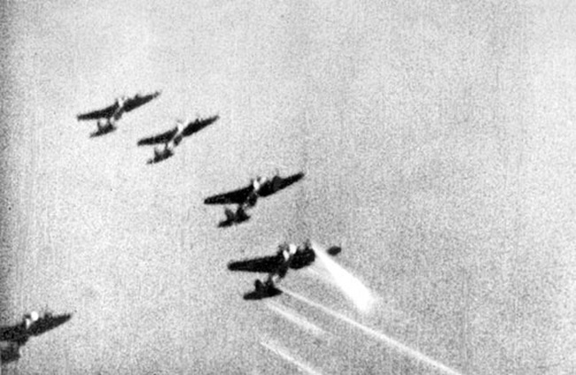 Cuộc vượt ngục kỳ lạ của tù binh Liên Xô bằng chính máy bay Đức  - Ảnh 2.