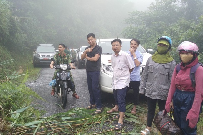 Hà Giang: Mưa lớn gây hư hỏng 64 ngôi nhà, 3 người bị thương do nhà sập - Ảnh 1.