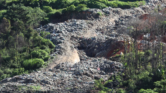 Sạt lở bãi rác Cam Ly: Khai thác đá tràn lan trong vùng lõi - Ảnh 3.