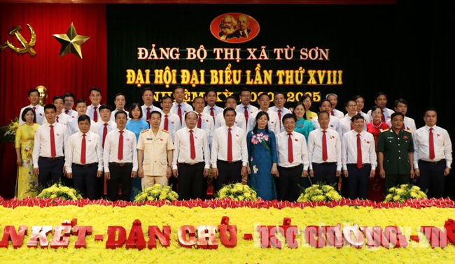 Bắc Ninh: Ông Lê Xuân Lợi được bầu giữ chức Bí thư Thị ủy Từ Sơn - Ảnh 2.