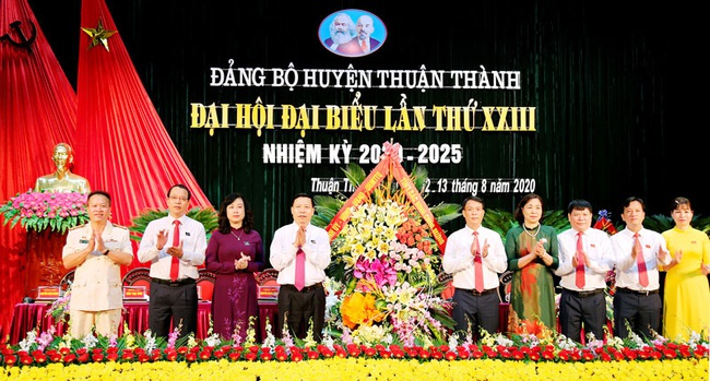 Bắc Ninh: Ông Lê Hoàng được bầu giữ chức Bí thư Huyện ủy Thuận Thành - Ảnh 1.