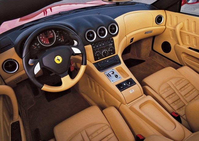 Siêu xe Ferrari hàng hiếm bị bỏ rơi suốt 8 năm khiến nhiều người xót xa - Ảnh 6.