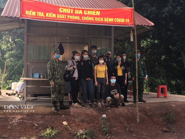 Lạng Sơn: Bắt giữ 12 công dân nhập cảnh trái phép vào Việt Nam - Ảnh 1.