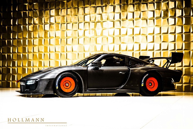 Chiêm ngưỡng chiếc Porsche làm từ sợi carbon giá gần 40 tỷ vinh danh một huyền hoại - Ảnh 3.