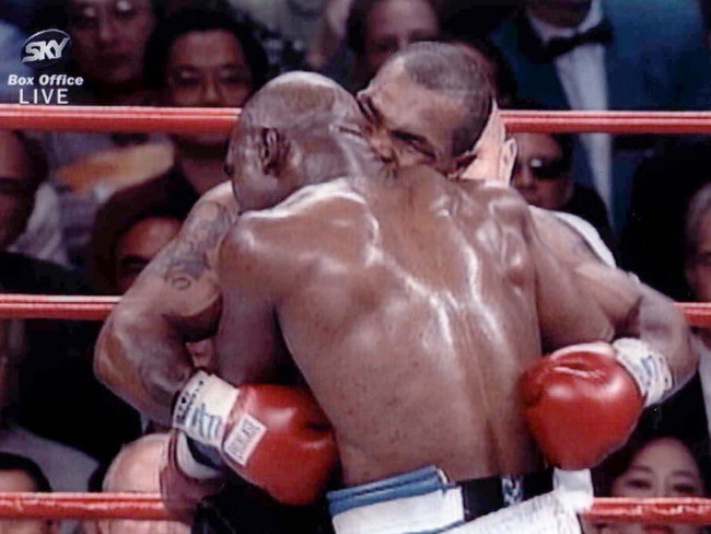 5 thất bại đau đớn bằng knock-out của Mike Tyson - Ảnh 1.