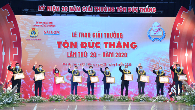 TP.HCM: 10 cá nhân tiêu biểu nhận giải thưởng Tôn Đức Thắng - Ảnh 1.