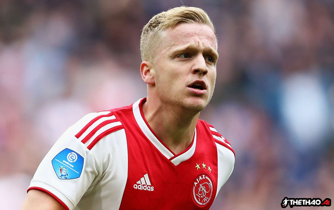 Van de Beek sắp trở thành tân binh đầu tiên của M.U ở Hè này