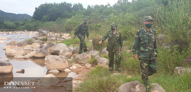 Clip: Biên phòng Quảng Ninh &quot;ăn khe, ở rừng&quot; chống dịch Covid 19 - Ảnh 5.