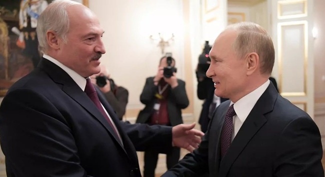 Nóng: Lukashenko đề nghị Putin cung cấp vũ khí mới cho Belarus - Ảnh 1.