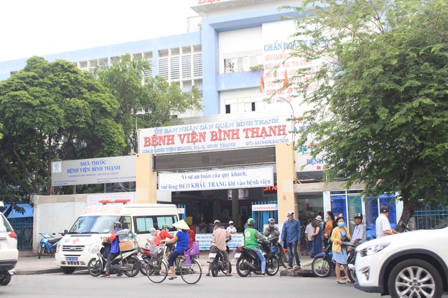 Ngắm đường Lê Văn Duyệt ở TP.HCM sau khi trở về tên cũ - Ảnh 3.