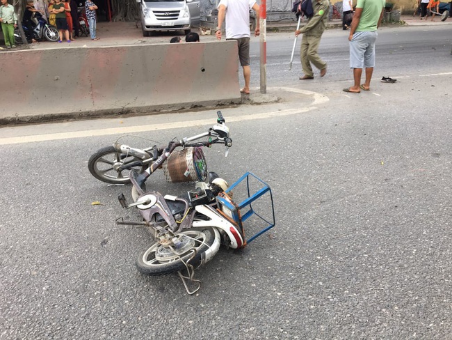 Ninh Bình: Một phụ nữ sang đường bị xe khách tông tử vong - Ảnh 2.