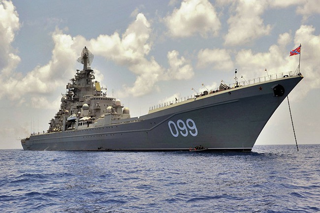 Có thật chiến hạm Kirov của Nga cân cả nhóm tàu sân bay Mỹ? - Ảnh 16.