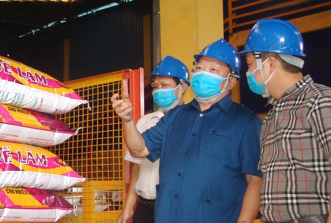 Chủ tịch Hội Nông dân Việt Nam “bật mí” 4 điểm thành công tập đoàn phân bón hữu cơ  - Ảnh 1.