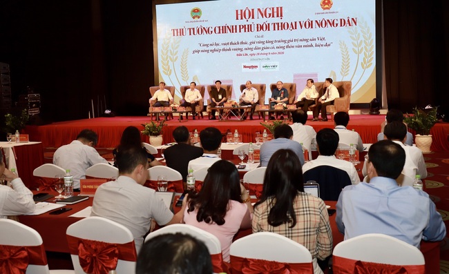 Thủ tướng đối thoại với nông dân: Nông nghiệp miền Trung - Tây Nguyên là mỏ vàng cần khai thác - Ảnh 5.