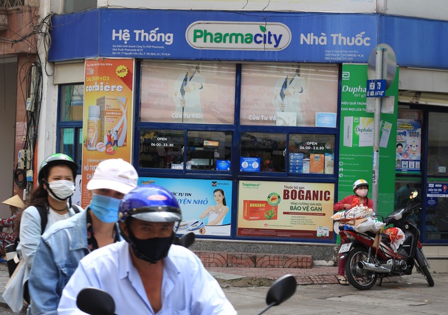 Đua mở chuỗi nhà thuốc, Pharmacity, Long Châu, An Khang lỗ hàng trăm tỷ - Ảnh 1.