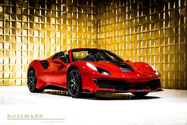 Giới mê xe hoài nghi về giá bán 14,8 tỷ đồng của siêu xe Ferrari 488 Pista Spider &quot;hàng lướt&quot; - Ảnh 2.