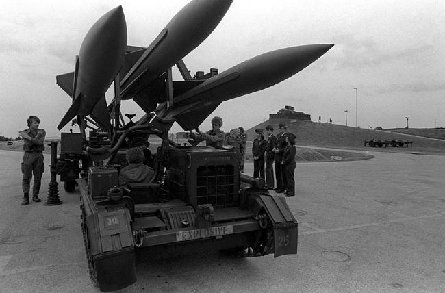 Tên lửa phòng không Mỹ vô dụng ra sao ở chiến trường Việt Nam? - Ảnh 11.