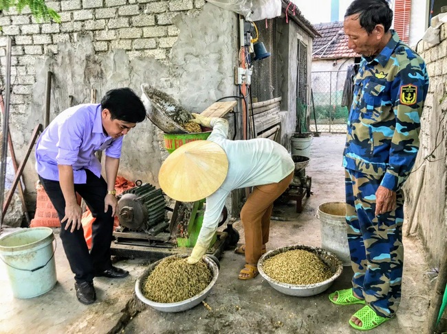 &quot;Hô biến&quot; ốc bươu vàng, cá rô phi thành thức ăn hữu cơ, nông dân giảm chi phí, tăng lợi nhuận - Ảnh 2.