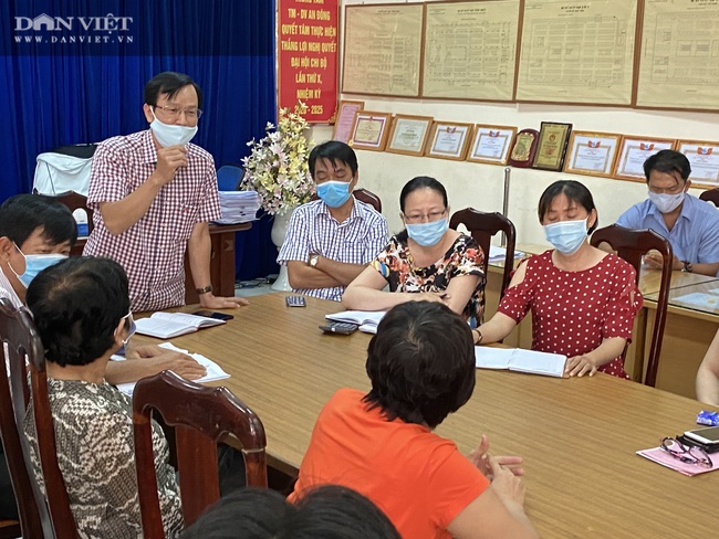 TP.HCM: Giữa dịch Covid-19, tiểu thương chợ An Đông bức xúc, vì phải đóng quá nhiều… phí - Ảnh 2.