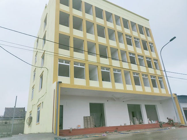 Hồng Lĩnh (Hà Tĩnh): Công trình hơn 1.000 m² vi phạm buộc tháo dỡ vẫn bất chấp hoàn thiện - Ảnh 1.