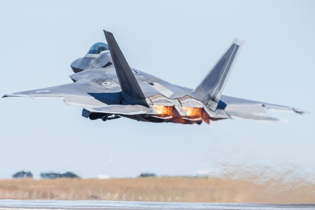 Su-57 của Nga bị &quot;dìm hàng&quot; liên tiếp, chưa xứng tiêm kích thế hệ 5 - Ảnh 8.