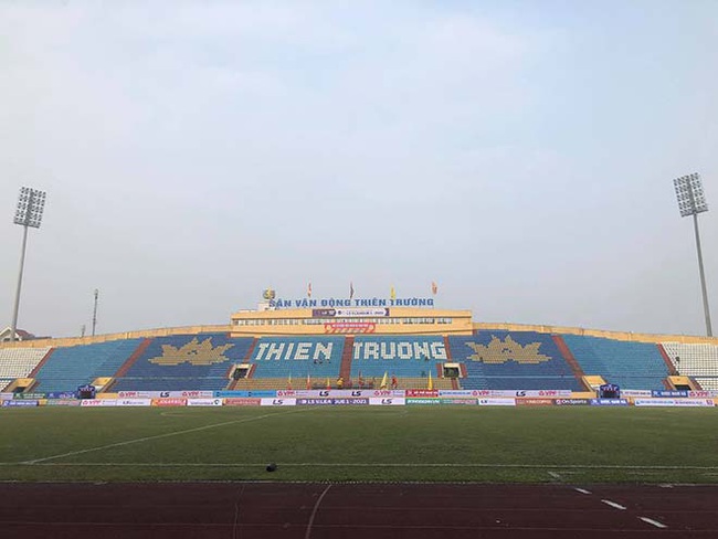 CĐV Nam Định làm nóng Thiên Trường trước trận khai mạc V.League - Ảnh 1.