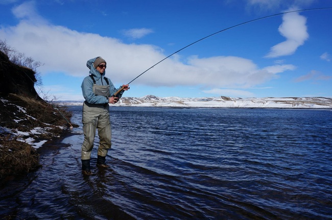 Thú vui của những người câu cá giữa dòng sông băng ở Iceland - Ảnh 5.