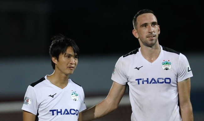 5 ngoại binh có chiều cao &quot;khủng&quot; nhất tại V.League 2021: Đỗ Merlo xếp cuối - Ảnh 7.