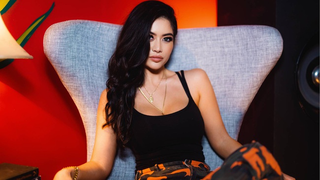 Nữ DJ gốc Việt sexy nhất thế giới Kim Lee sở hữu cuộc sống xa hoa ở Mỹ - Ảnh 4.