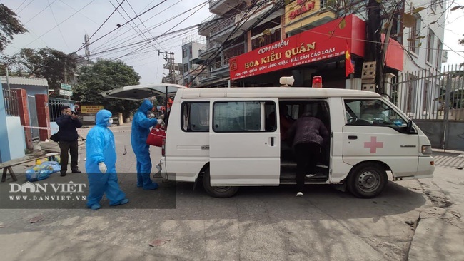 Quảng Ninh: Phong tỏa 3 tổ dân liên quan đến ca nhiễm Covid-19 - Ảnh 1.