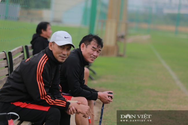 HLV Phan Thanh Hùng nói gì khi hoãn các trận đấu V-League - Ảnh 3.