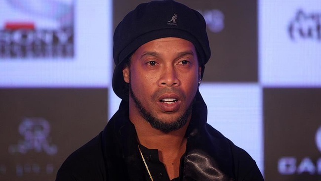 Danh tiếng của Ronaldinho vẫn rất lớn ở Brazil.