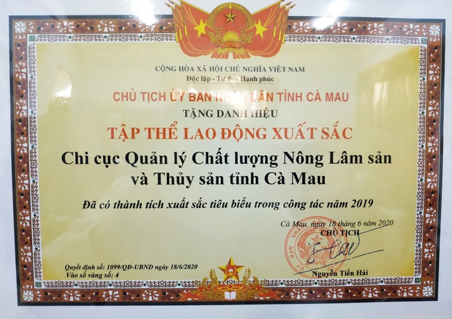 Vụ Bộ NNPTNT “tuýt còi” Quyết định của UBND tỉnh Cà Mau: Tiếp tục có Quyết định trái luật - Ảnh 2.