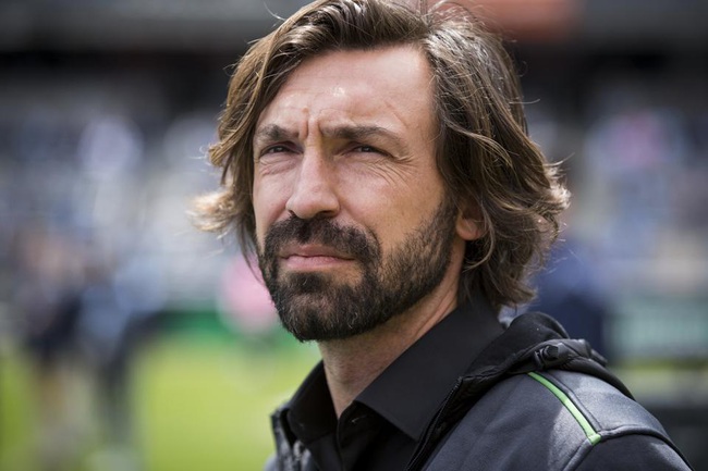 Pirlo đang có mùa giải đầu tiên khá khó khăn với Juventus.