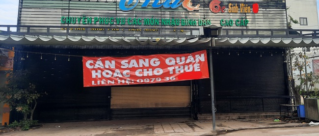 Chùm ảnh hàng loạt địa điểm kinh doanh tại TP.HCM đóng cửa, trả mặt bằng sau Tết Tân Sửu - Ảnh 5.