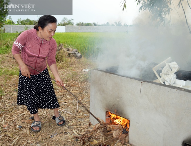 Cà Mau: Có hố xử lý rác tiện lợi, dân xã vùng ven không còn bỏ rác xuống kênh - Ảnh 6.