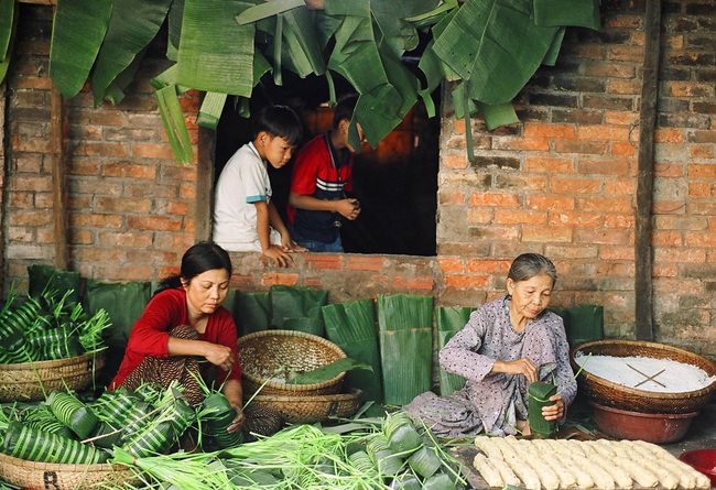 Tatnien/ Dìa Tết - Ảnh 1.