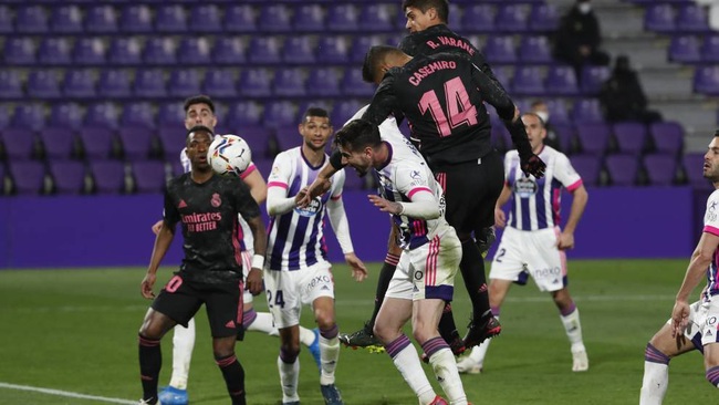 Real Madrid hạ Valladolid, HLV Zidane hết lời ca ngợi 1 người - Ảnh 1.