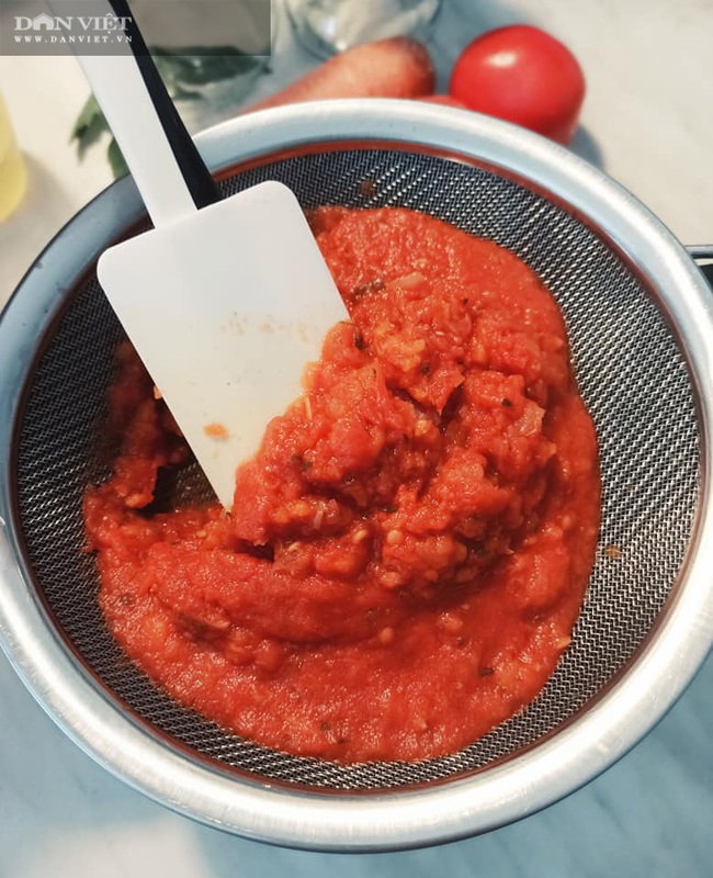 Bí quyết nấu sốt cà chua ngon, bảo quản lâu mà không cần trữ đông - Ảnh 4.