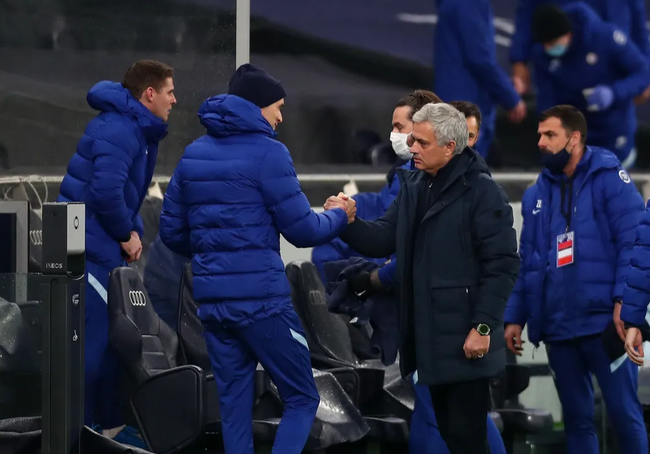 Tottenham thua cay đắng Chelsea, Mourinho đổ tội lên đầu trọng tài - Ảnh 1.