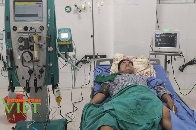 Bệnh viện Đa khoa tỉnh Sơn La: Nâng cao chất lượng khám, chữa bệnh cho người dân - Ảnh 8.