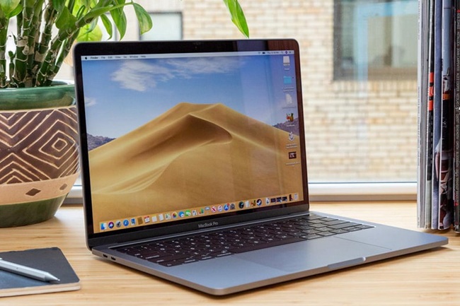 Kích thích tiêu dùng, giá Macbook giảm cực sâu  - Ảnh 2.