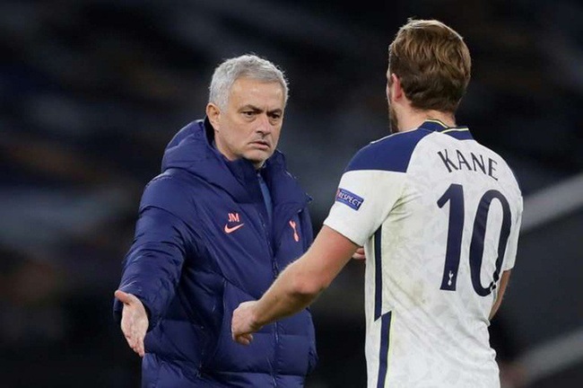 Kane đang đạt phong độ cao nhưng Tottenham cần tỏa sáng ở nhiều vị trí khác.