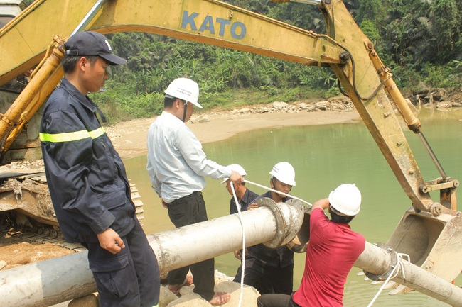 Xác định vị trí khả năng cao tìm thấy thi thể các công nhân mất tích tại Rào Trăng  - Ảnh 1.