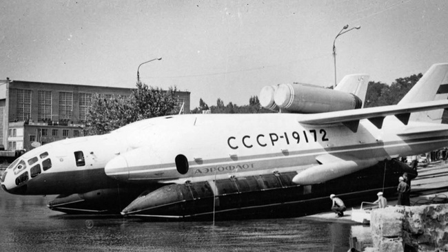 Bí mật đằng sau máy bay săn ngầm kỳ dị nhất thời Liên Xô cũ - Ảnh 5.