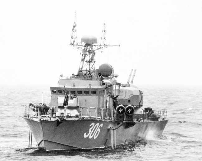 Chiêm ngưỡng khoảnh khắc ngư lôi Việt Nam phóng ra từ tàu chiến cực hiếm - Ảnh 5.